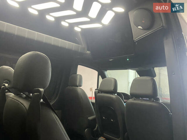 Серый Мерседес Sprinter, объемом двигателя 2.2 л и пробегом 850 тыс. км за 34875 $, фото 7 на Automoto.ua