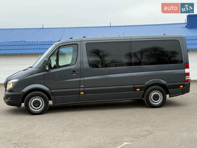 Серый Мерседес Sprinter, объемом двигателя 2.2 л и пробегом 314 тыс. км за 24500 $, фото 3 на Automoto.ua