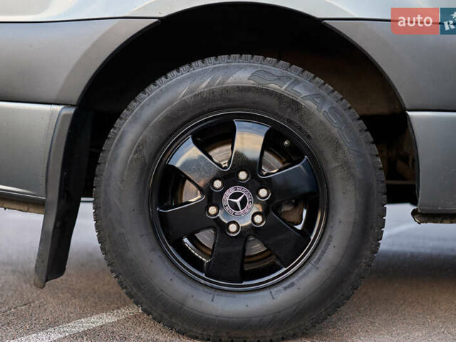 Серый Мерседес Sprinter, объемом двигателя 2.14 л и пробегом 604 тыс. км за 32500 $, фото 90 на Automoto.ua