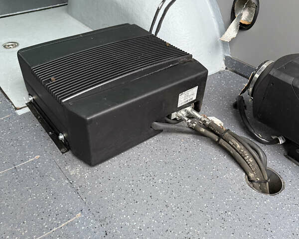 Серый Мерседес Sprinter, объемом двигателя 2.2 л и пробегом 314 тыс. км за 24500 $, фото 28 на Automoto.ua