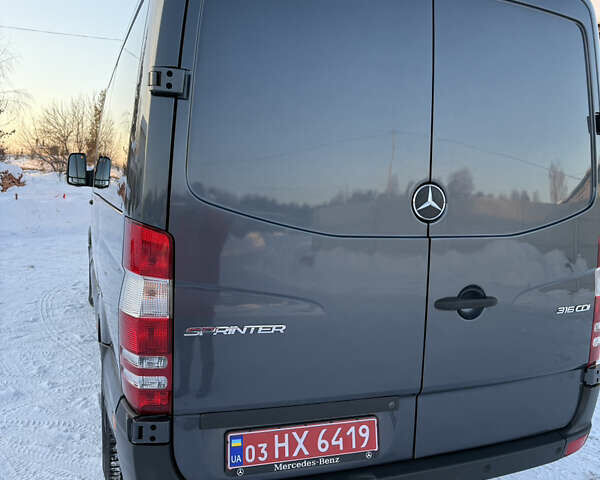 Сірий Мерседес Sprinter, об'ємом двигуна 2.2 л та пробігом 314 тис. км за 24250 $, фото 6 на Automoto.ua