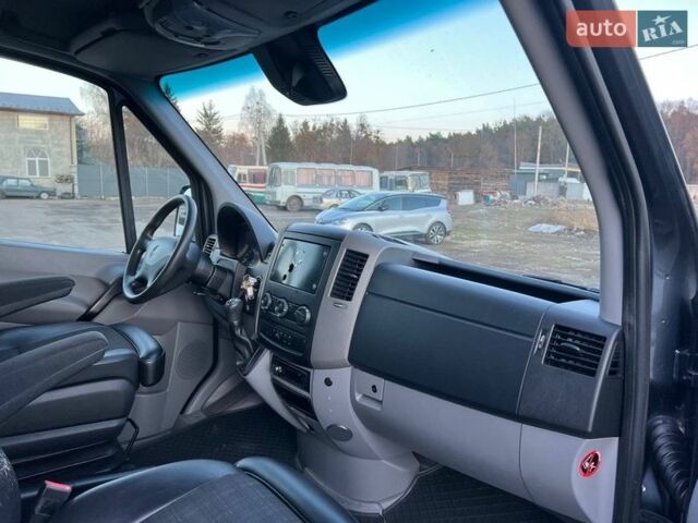 Серый Мерседес Sprinter, объемом двигателя 2.2 л и пробегом 314 тыс. км за 24350 $, фото 17 на Automoto.ua
