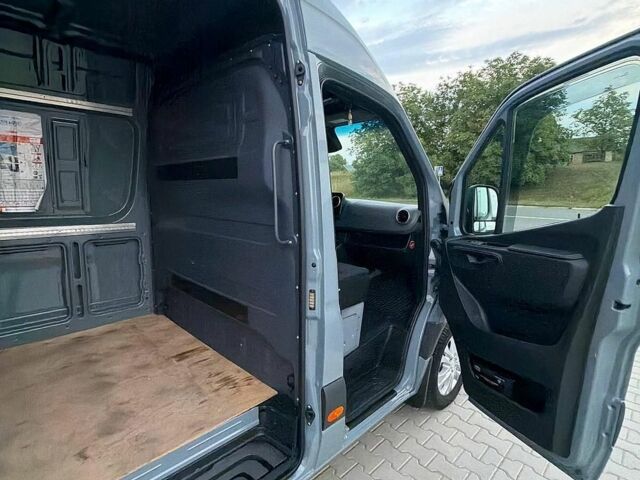 Серый Мерседес Sprinter, объемом двигателя 2.2 л и пробегом 360 тыс. км за 38500 $, фото 20 на Automoto.ua