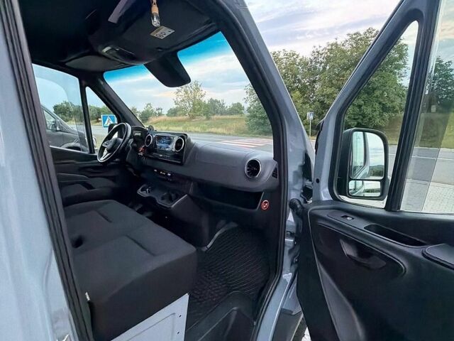 Серый Мерседес Sprinter, объемом двигателя 2.2 л и пробегом 360 тыс. км за 38500 $, фото 25 на Automoto.ua