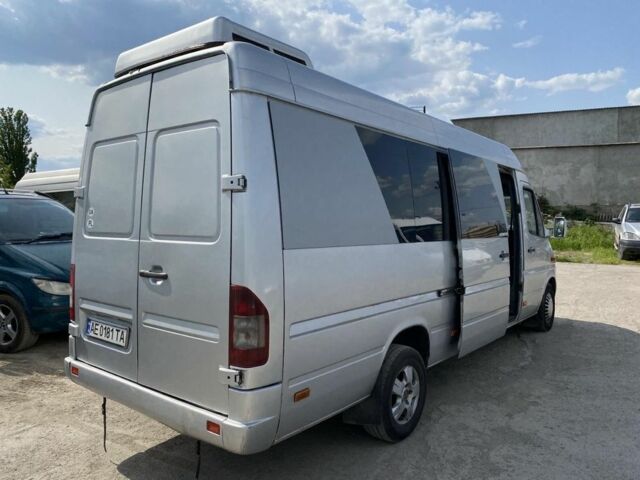 Сірий Мерседес Sprinter, об'ємом двигуна 2.1 л та пробігом 200 тис. км за 7200 $, фото 4 на Automoto.ua