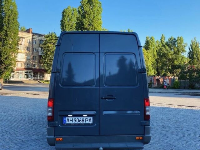 Серый Мерседес Sprinter, объемом двигателя 0.27 л и пробегом 350 тыс. км за 13500 $, фото 2 на Automoto.ua