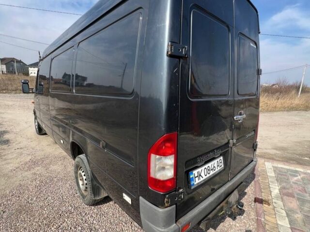 Серый Мерседес Sprinter, объемом двигателя 2.7 л и пробегом 750 тыс. км за 7555 $, фото 5 на Automoto.ua