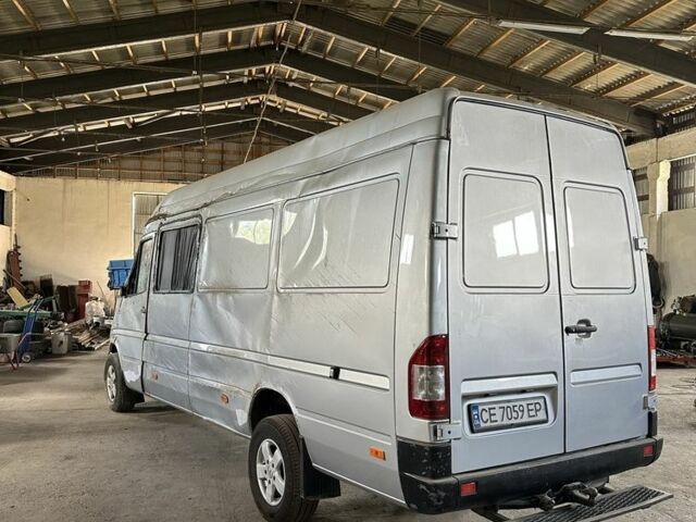 Серый Мерседес Sprinter, объемом двигателя 2.7 л и пробегом 500 тыс. км за 6475 $, фото 1 на Automoto.ua