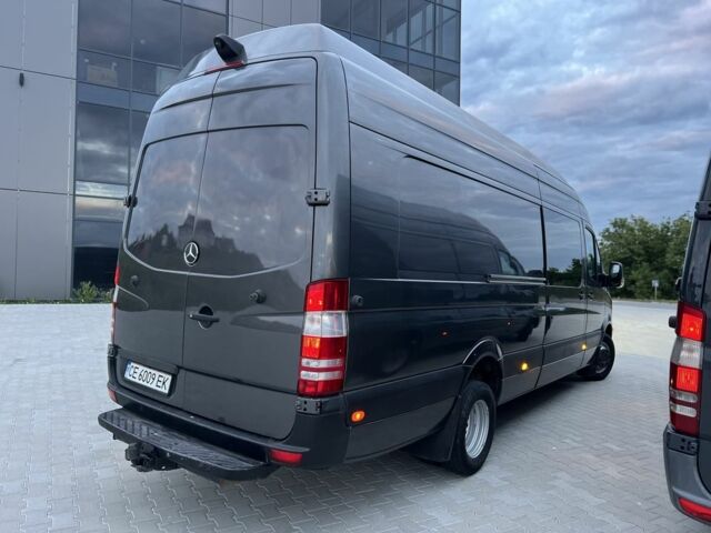 Серый Мерседес Sprinter, объемом двигателя 3 л и пробегом 500 тыс. км за 42451 $, фото 8 на Automoto.ua