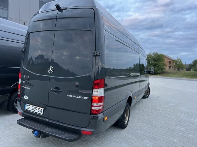 Серый Мерседес Sprinter, объемом двигателя 3 л и пробегом 500 тыс. км за 44809 $, фото 5 на Automoto.ua