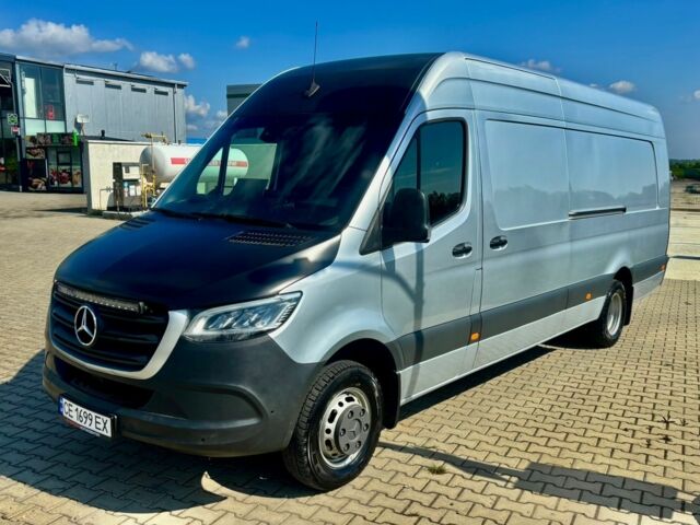Серый Мерседес Sprinter, объемом двигателя 3 л и пробегом 403 тыс. км за 54800 $, фото 2 на Automoto.ua