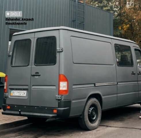 Серый Мерседес Sprinter, объемом двигателя 2.87 л и пробегом 300 тыс. км за 7900 $, фото 11 на Automoto.ua