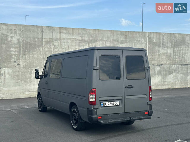Серый Мерседес Sprinter, объемом двигателя 2.87 л и пробегом 300 тыс. км за 7900 $, фото 2 на Automoto.ua
