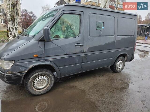 Серый Мерседес Sprinter, объемом двигателя 2.9 л и пробегом 345 тыс. км за 5500 $, фото 7 на Automoto.ua