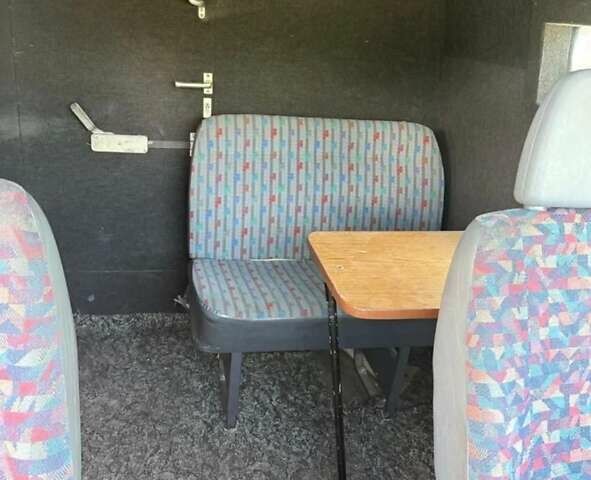 Серый Мерседес Sprinter, объемом двигателя 2.9 л и пробегом 345 тыс. км за 5500 $, фото 4 на Automoto.ua