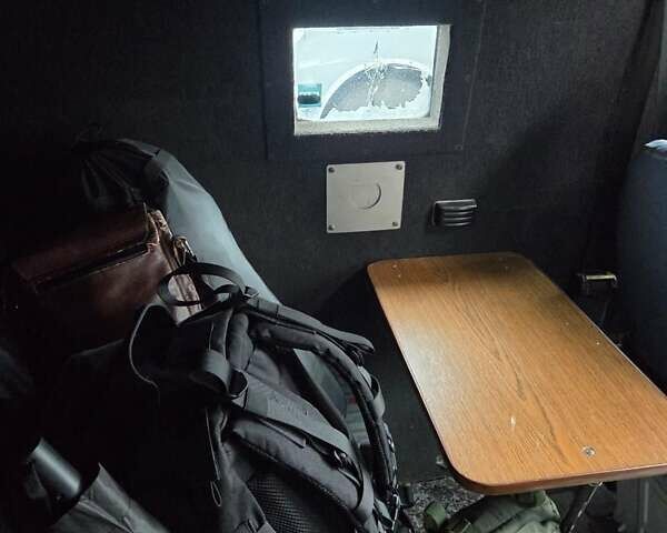 Серый Мерседес Sprinter, объемом двигателя 2.9 л и пробегом 345 тыс. км за 5500 $, фото 9 на Automoto.ua