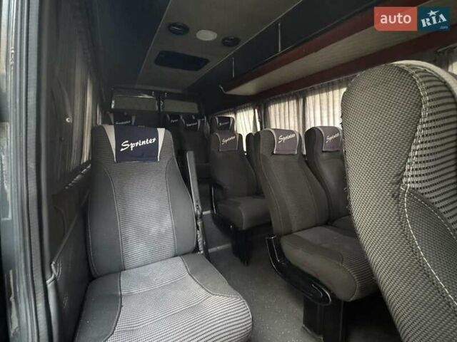 Серый Мерседес Sprinter, объемом двигателя 2.87 л и пробегом 670 тыс. км за 11500 $, фото 13 на Automoto.ua