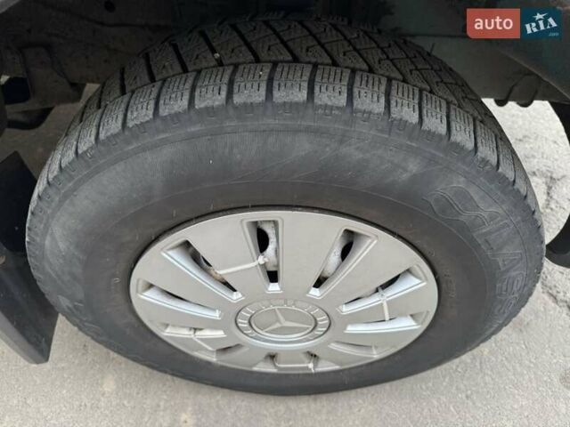 Серый Мерседес Sprinter, объемом двигателя 2.87 л и пробегом 670 тыс. км за 11500 $, фото 18 на Automoto.ua