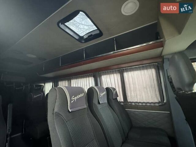 Серый Мерседес Sprinter, объемом двигателя 2.87 л и пробегом 670 тыс. км за 11500 $, фото 14 на Automoto.ua