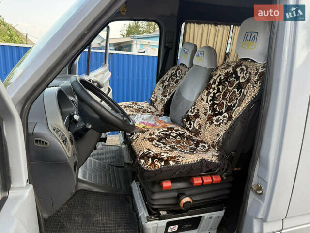Сірий Мерседес Sprinter, об'ємом двигуна 2.69 л та пробігом 450 тис. км за 9500 $, фото 10 на Automoto.ua