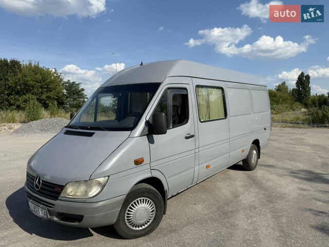 Сірий Мерседес Sprinter, об'ємом двигуна 2.69 л та пробігом 450 тис. км за 9500 $, фото 3 на Automoto.ua