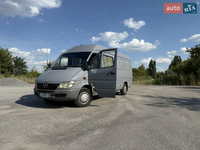 Сірий Мерседес Sprinter, об'ємом двигуна 2.69 л та пробігом 450 тис. км за 9500 $, фото 1 на Automoto.ua