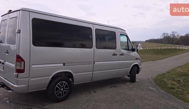 Серый Мерседес Sprinter, объемом двигателя 2.7 л и пробегом 600 тыс. км за 6800 $, фото 8 на Automoto.ua