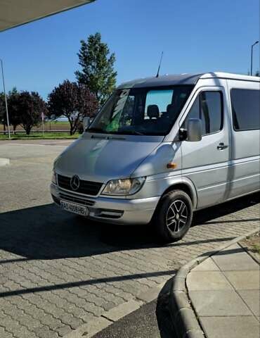 Серый Мерседес Sprinter, объемом двигателя 2.7 л и пробегом 600 тыс. км за 6800 $, фото 6 на Automoto.ua