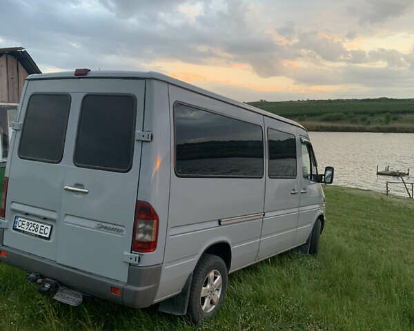 Серый Мерседес Sprinter, объемом двигателя 0 л и пробегом 294 тыс. км за 10800 $, фото 9 на Automoto.ua
