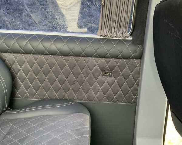 Серый Мерседес Sprinter, объемом двигателя 0 л и пробегом 294 тыс. км за 10800 $, фото 19 на Automoto.ua