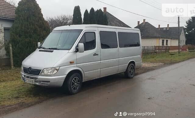 Серый Мерседес Sprinter, объемом двигателя 0 л и пробегом 600 тыс. км за 10500 $, фото 1 на Automoto.ua