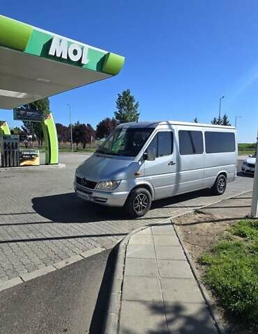 Серый Мерседес Sprinter, объемом двигателя 2.7 л и пробегом 600 тыс. км за 6800 $, фото 7 на Automoto.ua