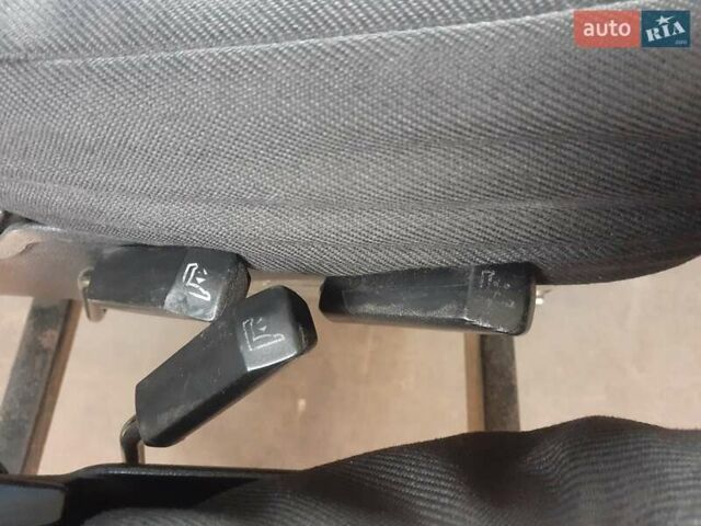 Сірий Мерседес Sprinter, об'ємом двигуна 2.1 л та пробігом 630 тис. км за 5400 $, фото 26 на Automoto.ua