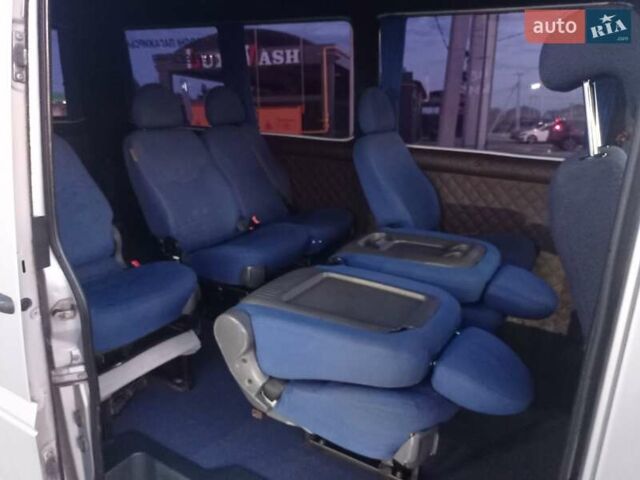 Серый Мерседес Sprinter, объемом двигателя 0 л и пробегом 246 тыс. км за 8000 $, фото 13 на Automoto.ua