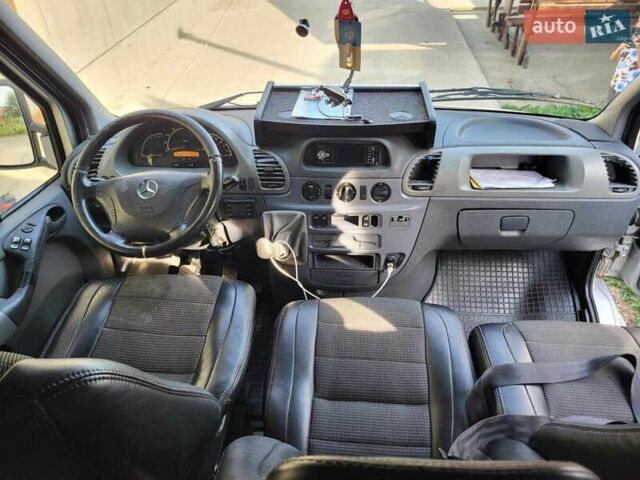 Серый Мерседес Sprinter, объемом двигателя 2.69 л и пробегом 795 тыс. км за 8500 $, фото 11 на Automoto.ua