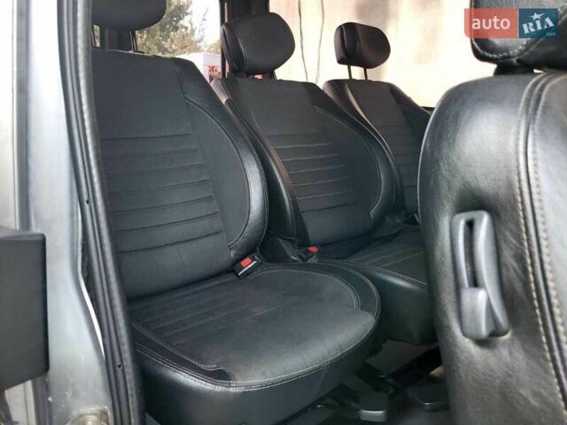 Серый Мерседес Sprinter, объемом двигателя 2.69 л и пробегом 795 тыс. км за 8500 $, фото 9 на Automoto.ua