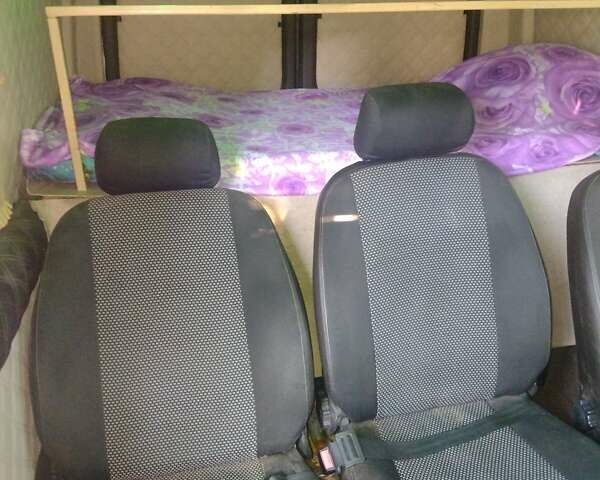 Серый Мерседес Sprinter, объемом двигателя 2.15 л и пробегом 64 тыс. км за 8000 $, фото 11 на Automoto.ua