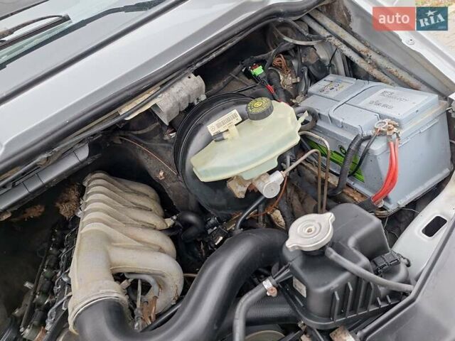 Серый Мерседес Sprinter, объемом двигателя 2.7 л и пробегом 850 тыс. км за 9500 $, фото 39 на Automoto.ua