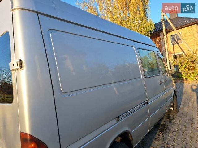 Серый Мерседес Sprinter, объемом двигателя 2.7 л и пробегом 850 тыс. км за 6500 $, фото 13 на Automoto.ua