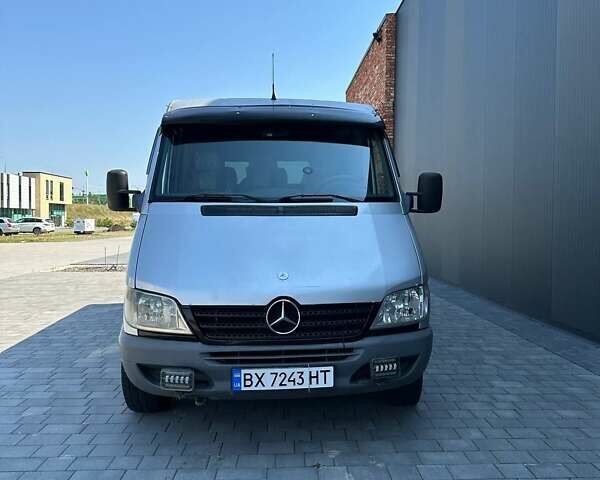 Сірий Мерседес Sprinter, об'ємом двигуна 2.69 л та пробігом 4 тис. км за 8500 $, фото 2 на Automoto.ua