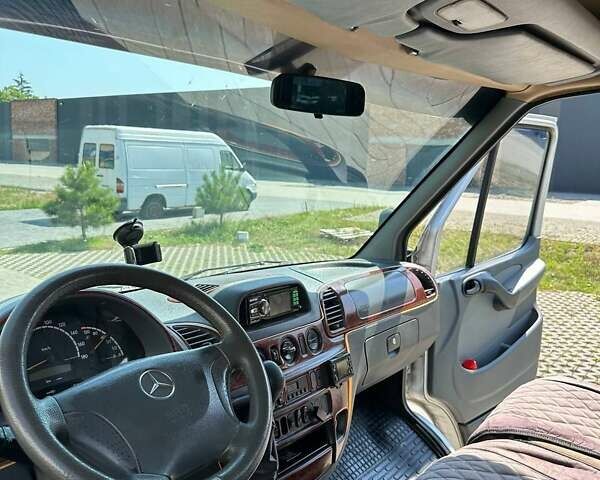 Сірий Мерседес Sprinter, об'ємом двигуна 2.69 л та пробігом 4 тис. км за 8500 $, фото 7 на Automoto.ua