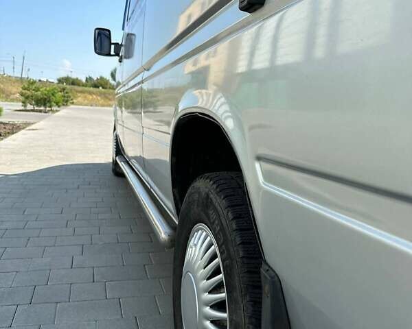 Сірий Мерседес Sprinter, об'ємом двигуна 2.69 л та пробігом 4 тис. км за 8500 $, фото 24 на Automoto.ua