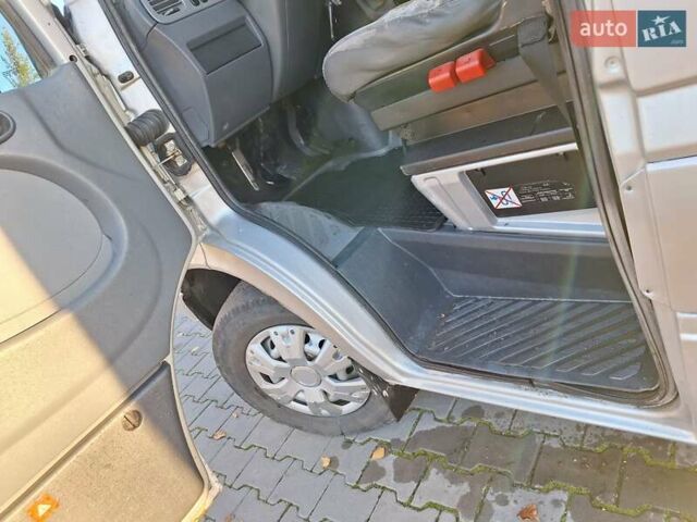 Серый Мерседес Sprinter, объемом двигателя 2.7 л и пробегом 850 тыс. км за 6500 $, фото 37 на Automoto.ua
