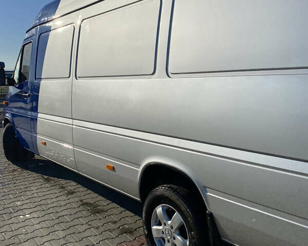Сірий Мерседес Sprinter, об'ємом двигуна 2.2 л та пробігом 327 тис. км за 12500 $, фото 18 на Automoto.ua