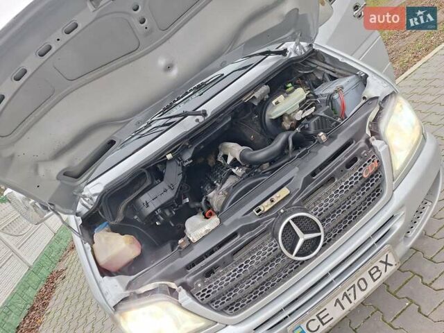 Серый Мерседес Sprinter, объемом двигателя 2.7 л и пробегом 850 тыс. км за 9500 $, фото 41 на Automoto.ua