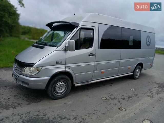 Серый Мерседес Sprinter, объемом двигателя 2.7 л и пробегом 320 тыс. км за 11500 $, фото 4 на Automoto.ua