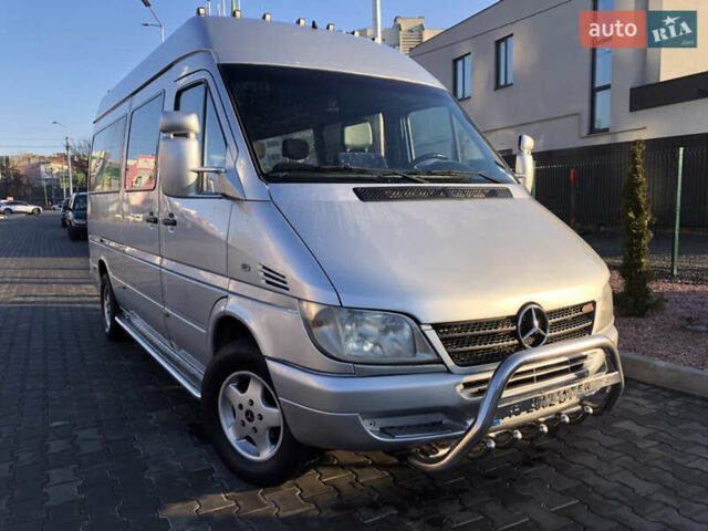 Серый Мерседес Sprinter, объемом двигателя 2.2 л и пробегом 330 тыс. км за 8200 $, фото 8 на Automoto.ua