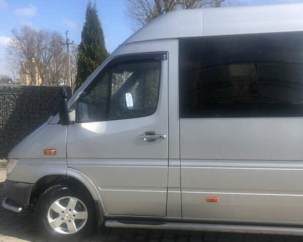 Сірий Мерседес Sprinter, об'ємом двигуна 0 л та пробігом 670 тис. км за 14500 $, фото 1 на Automoto.ua