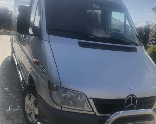 Сірий Мерседес Sprinter, об'ємом двигуна 0 л та пробігом 670 тис. км за 14500 $, фото 4 на Automoto.ua