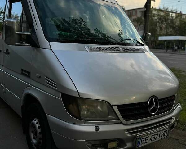 Сірий Мерседес Sprinter, об'ємом двигуна 2.69 л та пробігом 200 тис. км за 12000 $, фото 8 на Automoto.ua